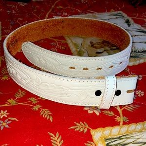 NWOT Chambers western belt